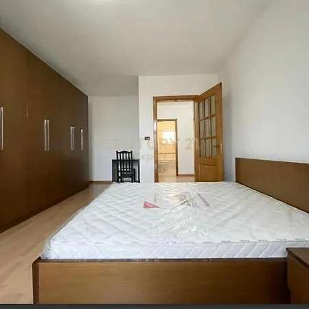 Maison Tirana Apartment Paskuqan